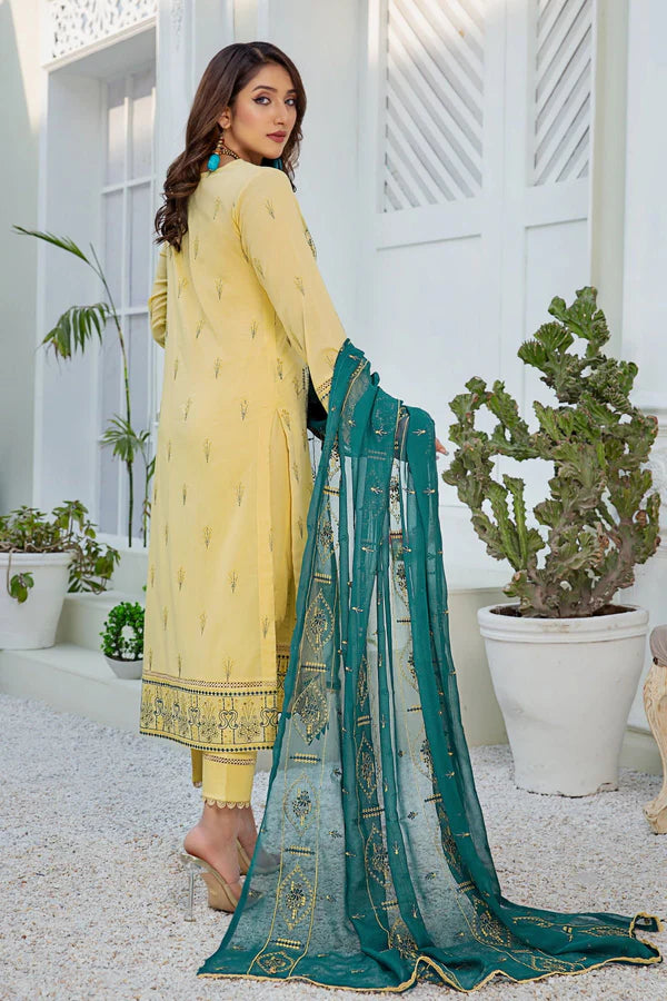 MILLI BLUSH TR-05 : Embroidered Swiss Lawn 3PC